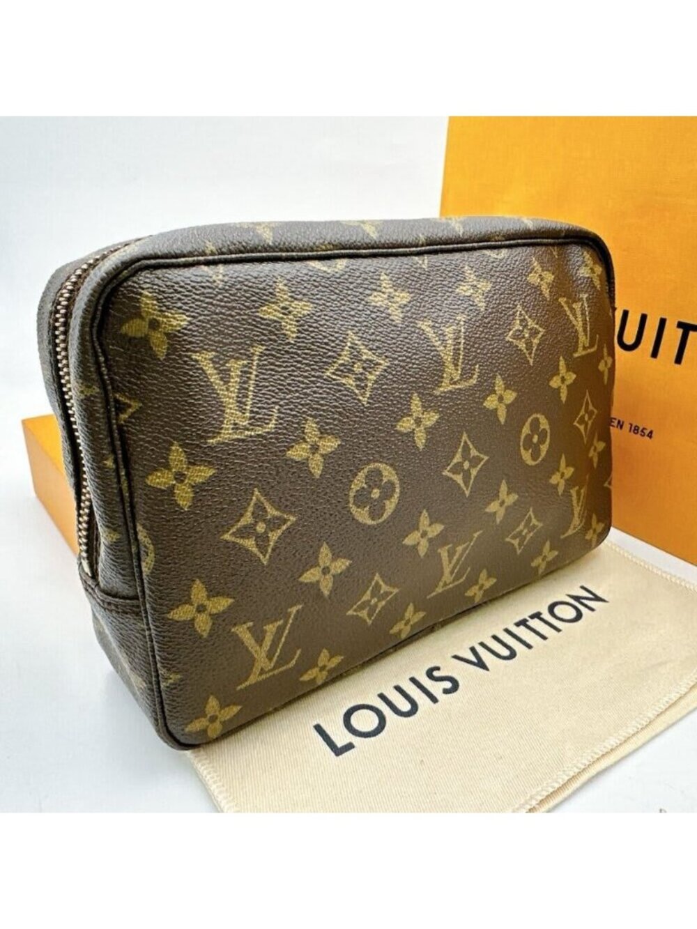 Louis Vuitton Monogram Trousse Toilette 23 Cosmetic Pouch Vanity Case - Picture 3 of 10